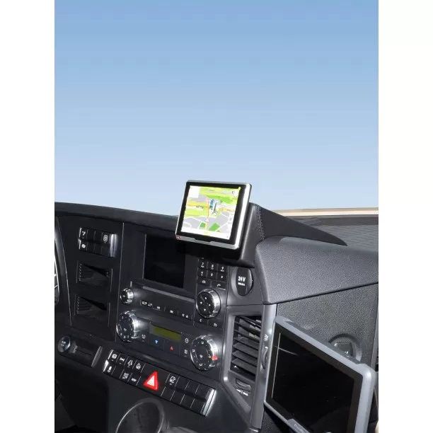 Houder - Kuda Mercedes Benz Actros (MP4) 2013-2019 Kleur: Zwart Houder - Kuda Mercedes Benz Actros (MP4) 2013-2019 Kleur: Zwart