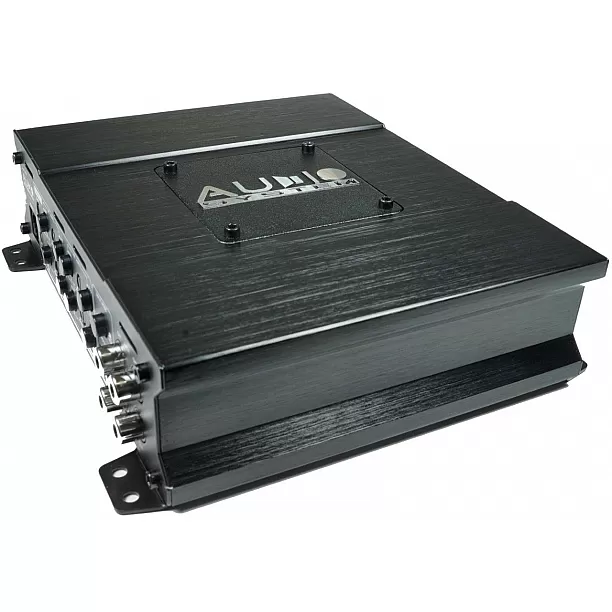 X--ion-SERIE 4-Channel Power Versterker