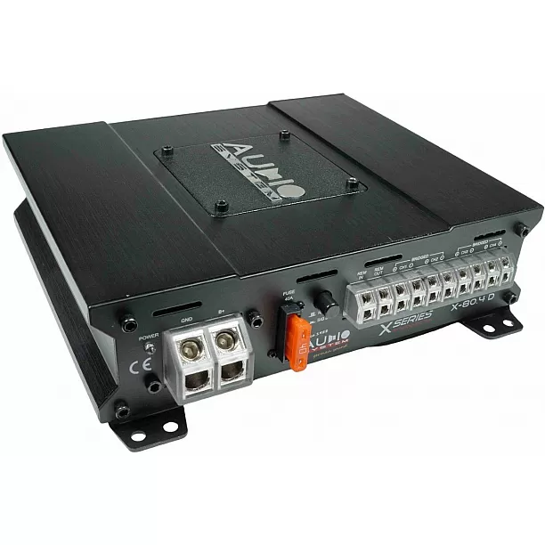 X--ion-SERIE 4-Channel Power Versterker