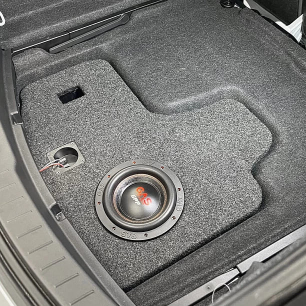 GAS Audio Power Pasklare subwooferset Polestar 2 GAS Audio Power Pasklare subwooferset Polestar 2